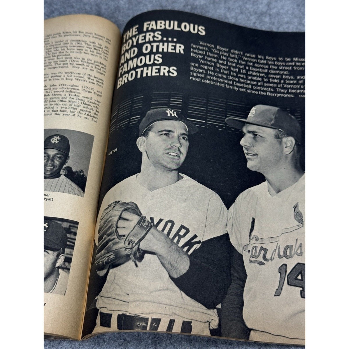 1965 Baseball Yearbook Magazine Mickey Mantle Bob Gibson Dick Allen Dean Chance