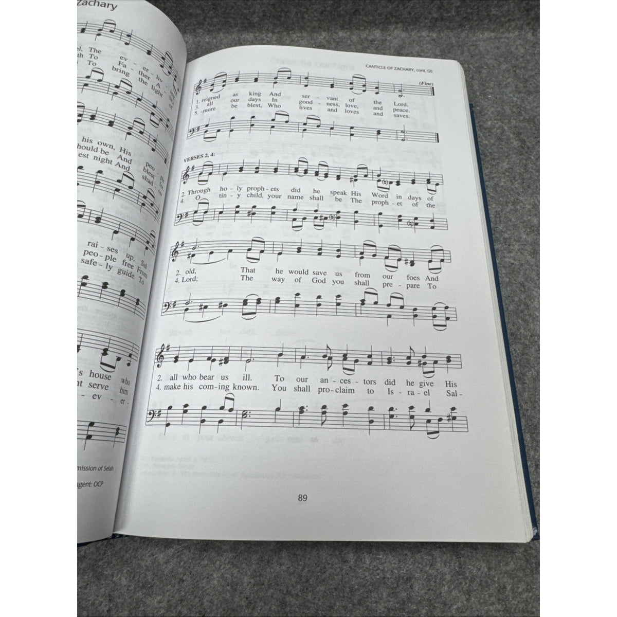 Choral Praise Comprehensive Edition 2002 OCP Hymnal Songbook Hardcover.