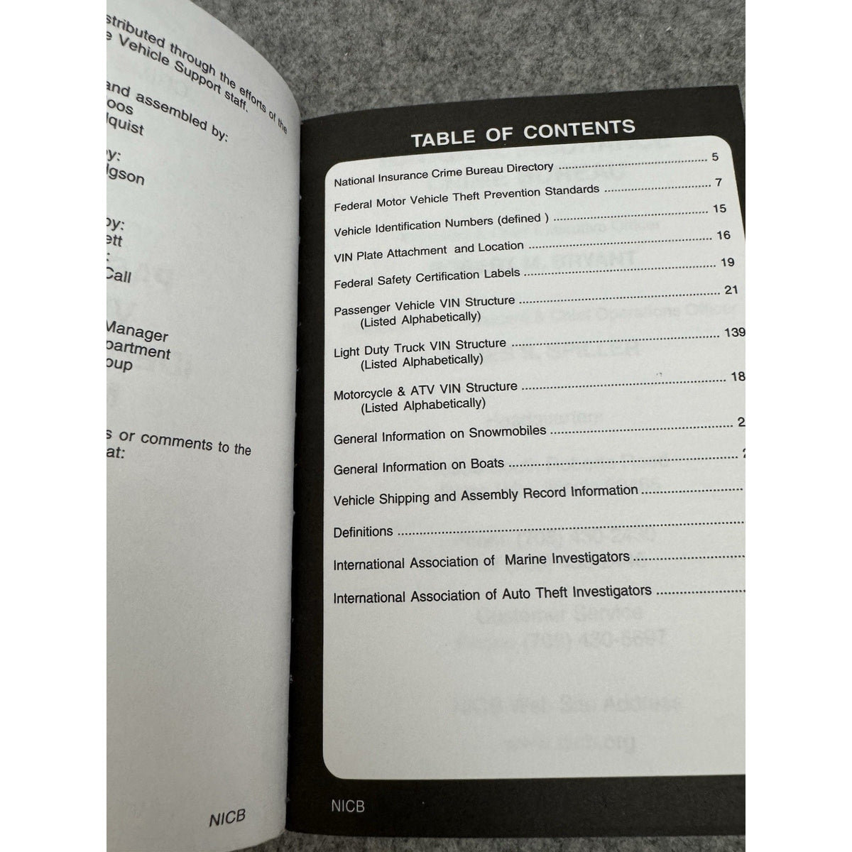 2000 Passenger Vehicle Identification Manual 71st Ed NICB Softcover