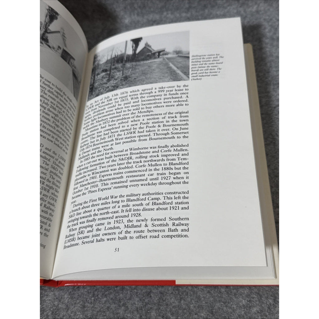 Dorset Railways Remembered by Leslie Oppitz (hb, 1st edn, 1989)