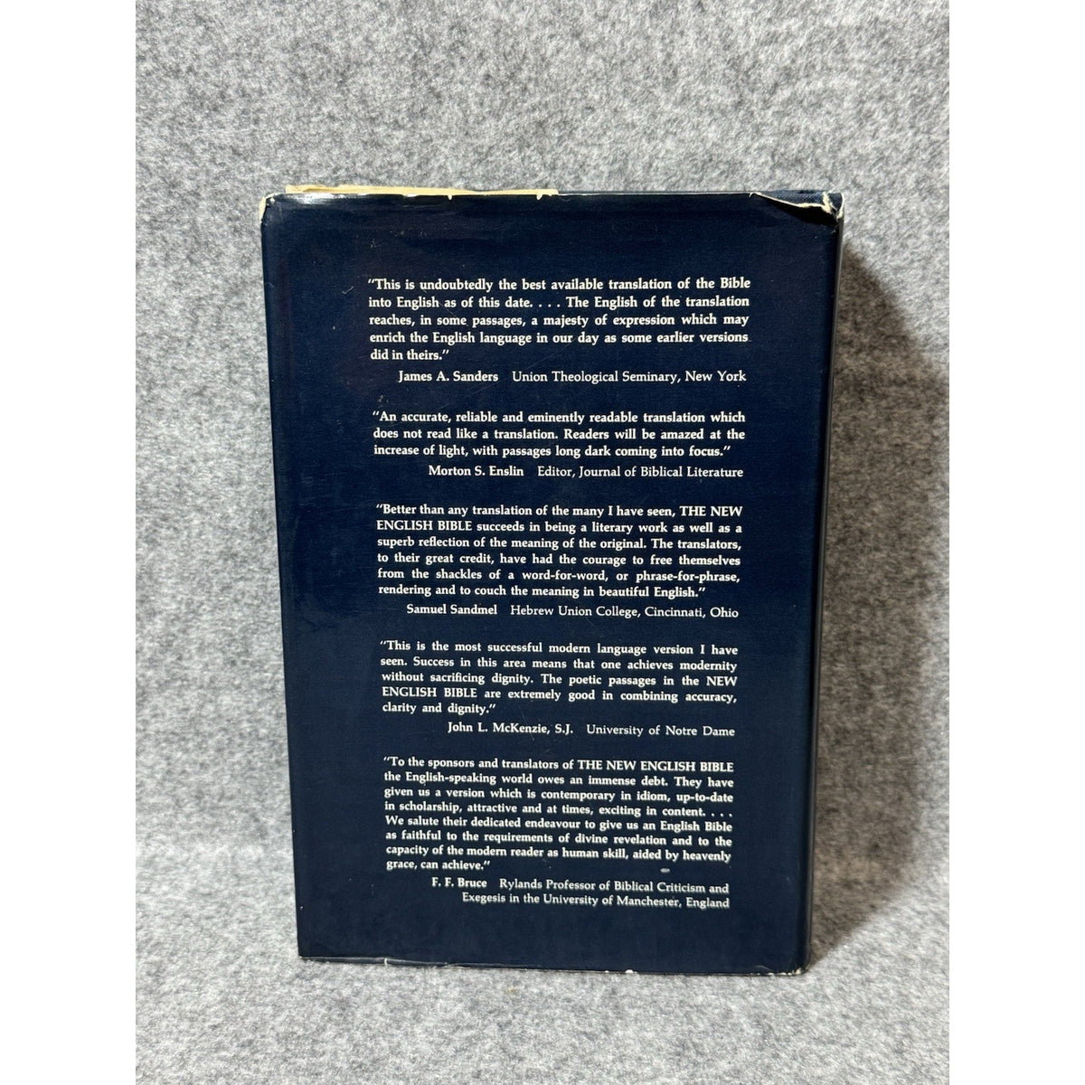 The New English Bible 1970 HC Dust Jacket Oxford Cambridge University Press