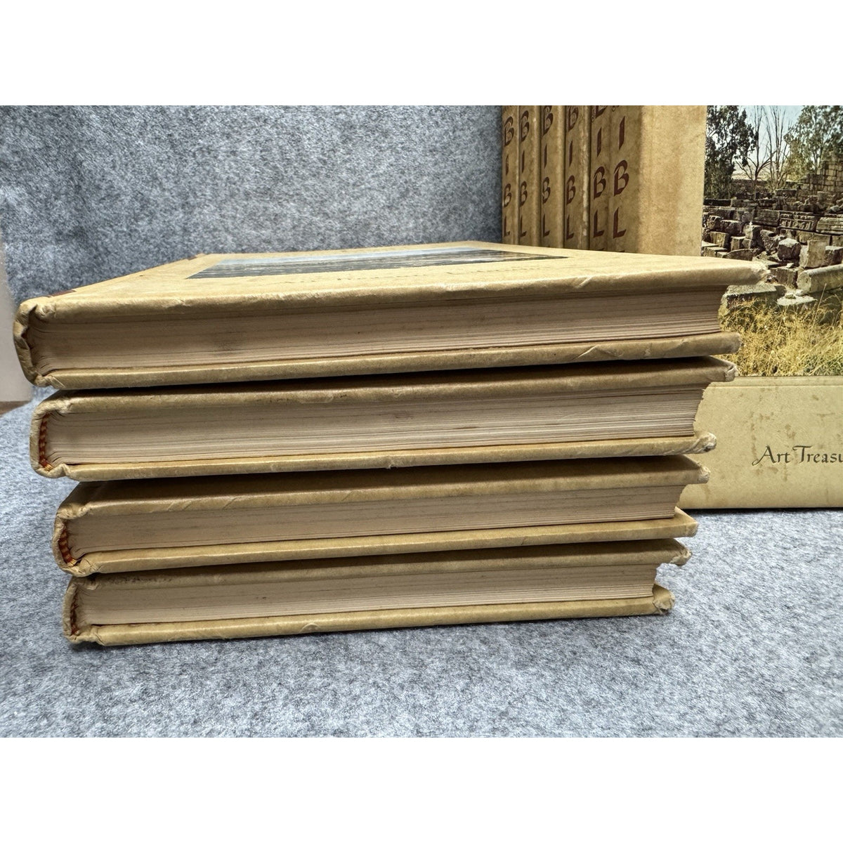 The Living Bible Encyclopedia Story & Pictures Art Treasure 10-Volume Set