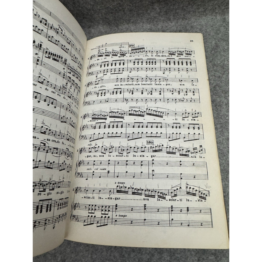 Donizetti Anna Bolena Opera Vocal Score HC Kalmus Library Bound Italian