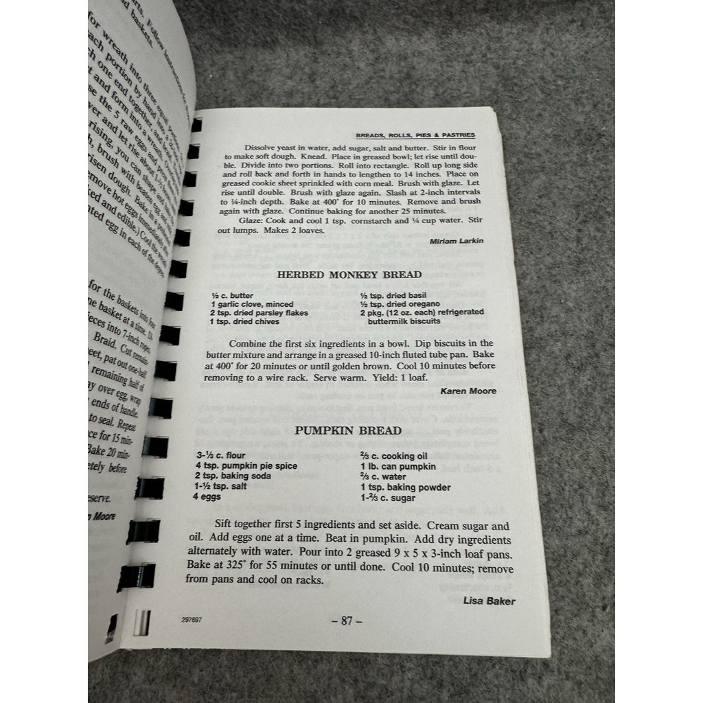 A Taste of Hope Cookbook Hope Lutheran Church Virginia Beach VA 1997