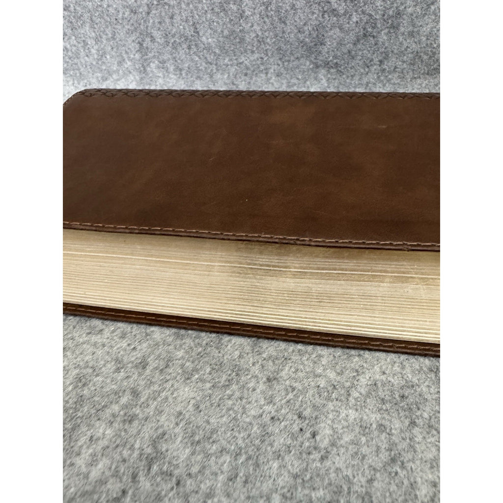 CSB Giant Print Center-Column Reference Bible Brown LeatherTouch Holman 2019