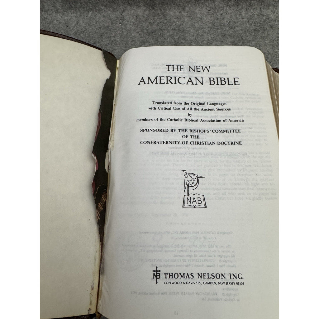 1971 Holy Bible New American Bible Catholic Edition Genuine Leather NAB