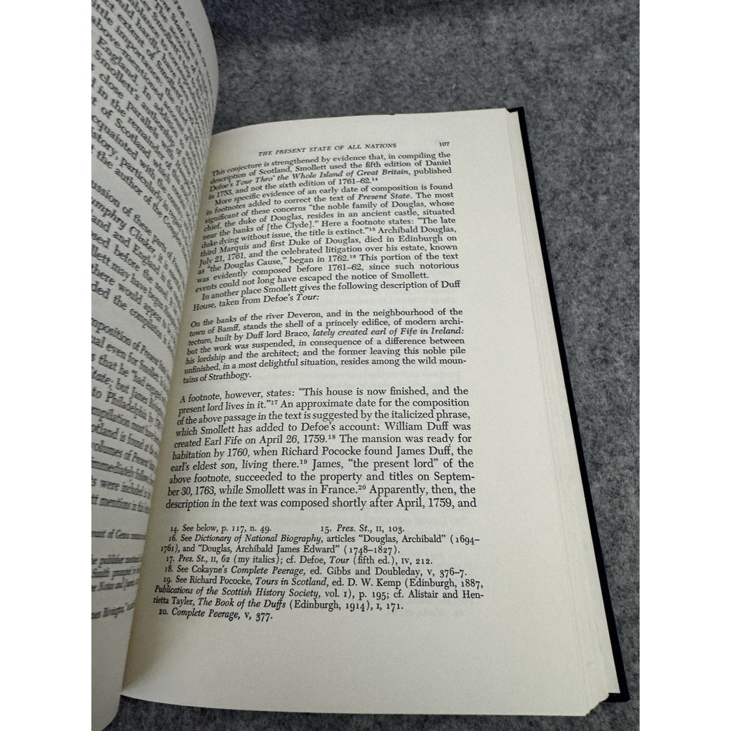 The Later Career of Tobias Smollett Louis L Martz 1967 Archon HC