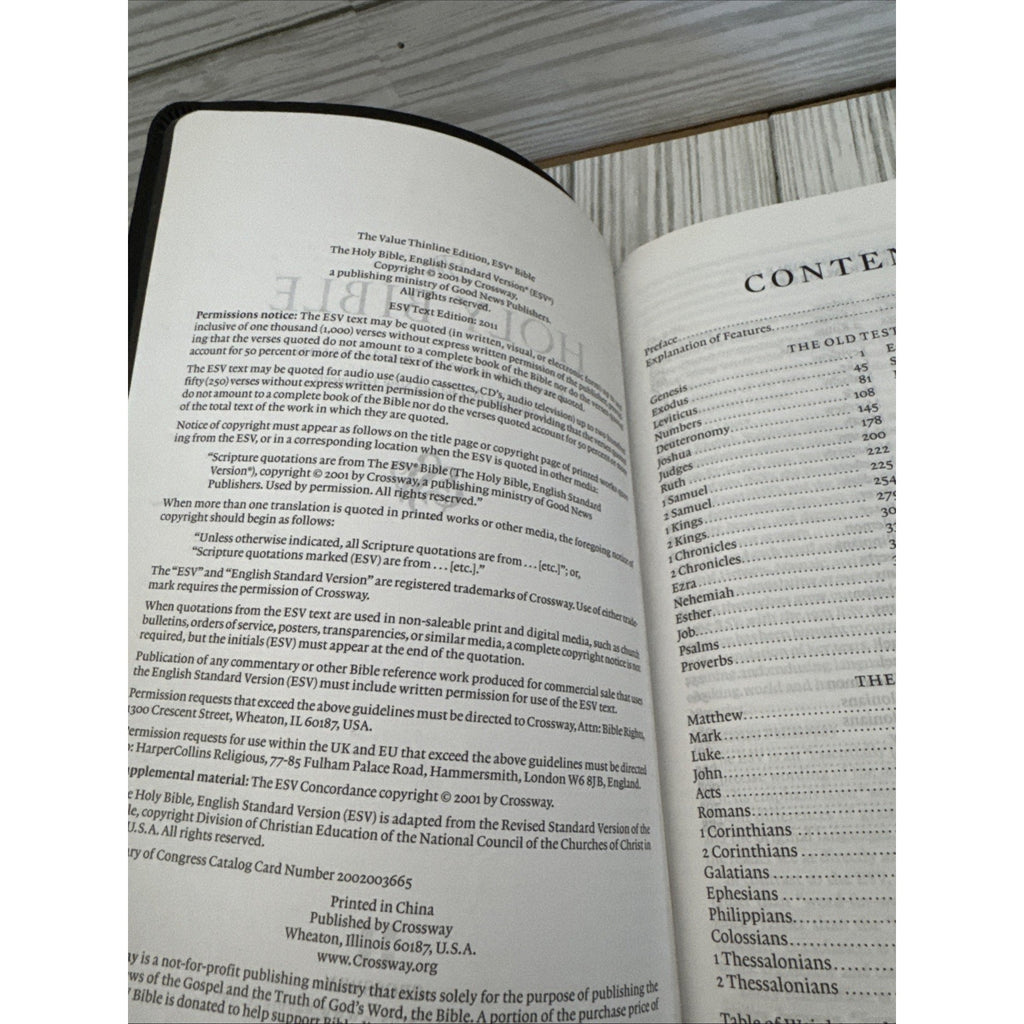 ESV Value Thinline Bible (TruTone, Charcoal, Celtic Cross Design) by Esv Bibles