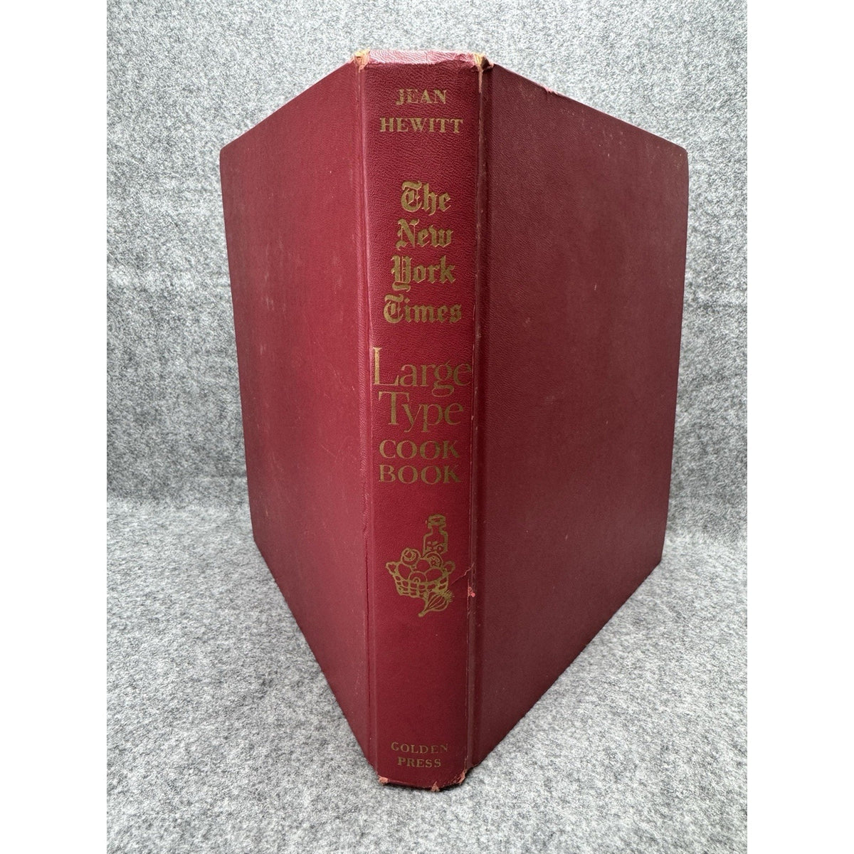 1968 New York Times Large Type Cookbook Jean Hewitt Vintage Hardcover
