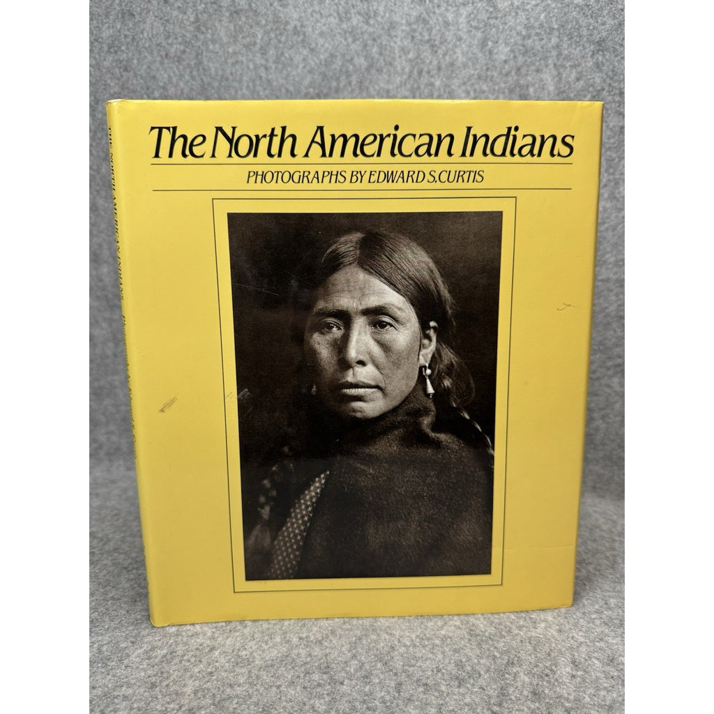 1972 North American Indians Edward S Curtis Photographs Aperture Hardcover DJ