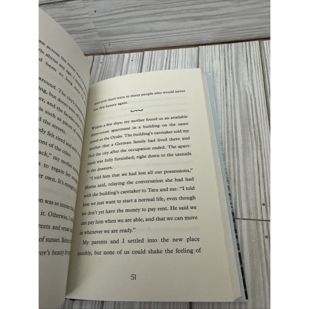 Out of Hiding: A Holocaust Survivor’s Journey to America (With a Foreword ...