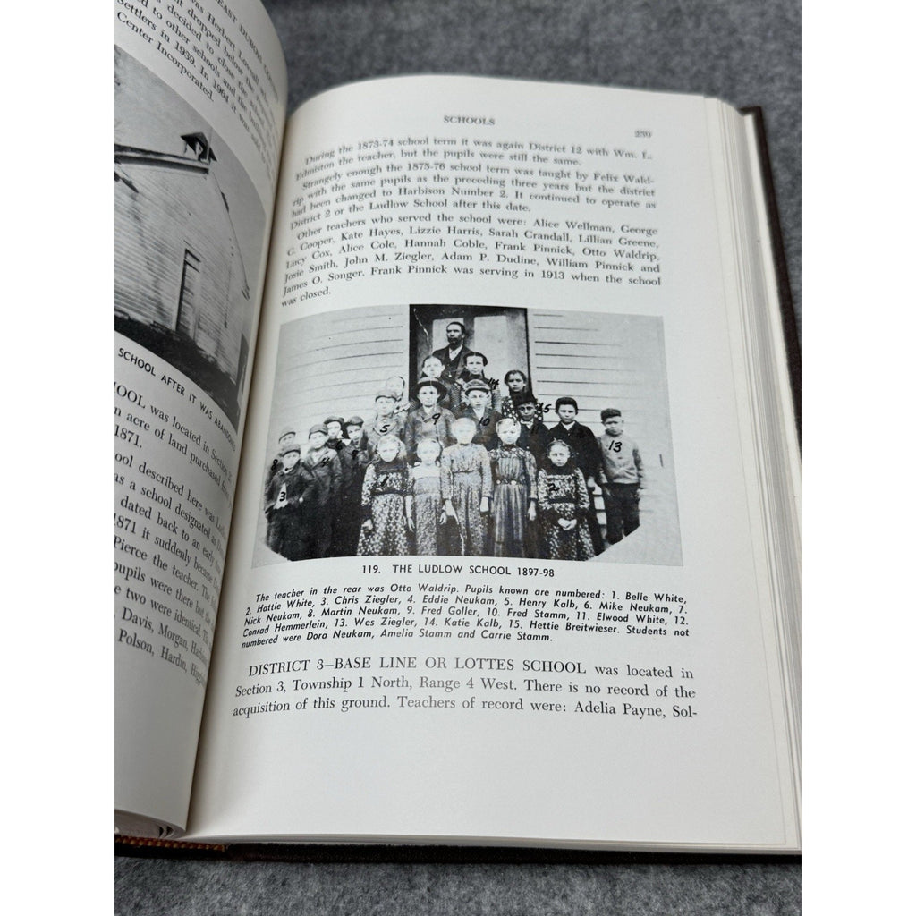 Rare 1970 History of Northeast Dubois County Indiana SIGNED Kreitzer Genealogy