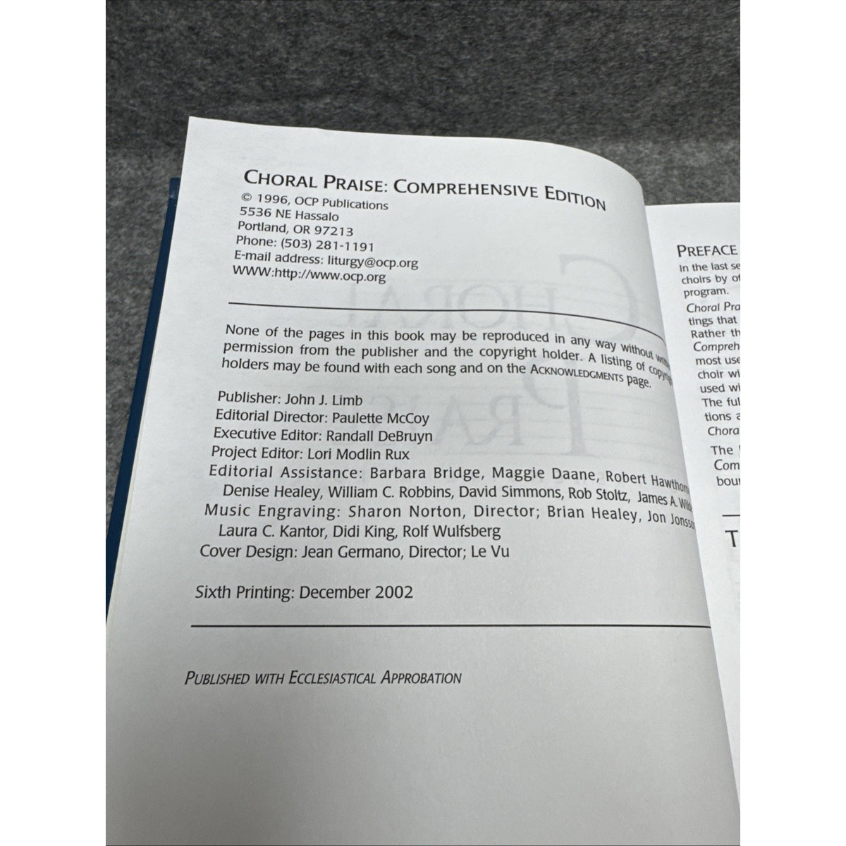 Choral Praise Comprehensive Edition 2002 OCP Hymnal Songbook Hardcover.