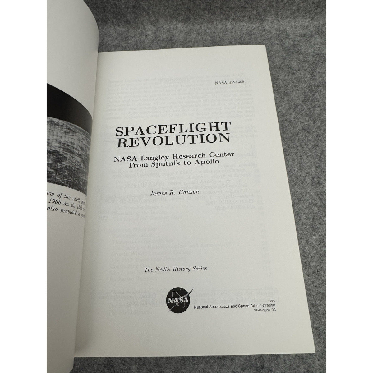 Spaceflight Revolution NASA Langley Sputnik to Apollo 1995 PB