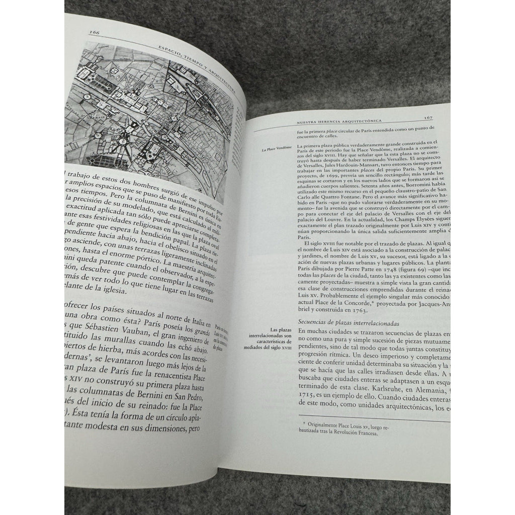 Espacio Tiempo y Arquitectura Sigfried Giedion 2009 HC Spanish Reverte