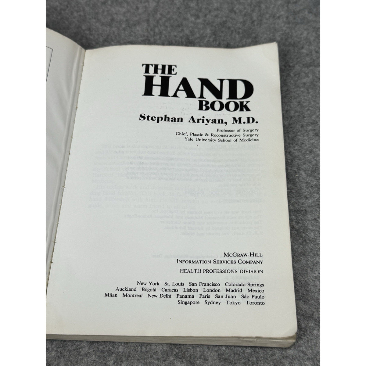 The Hand Book Stephan Ariyan 1989 Hand Surgery Reconstructive Medical Text