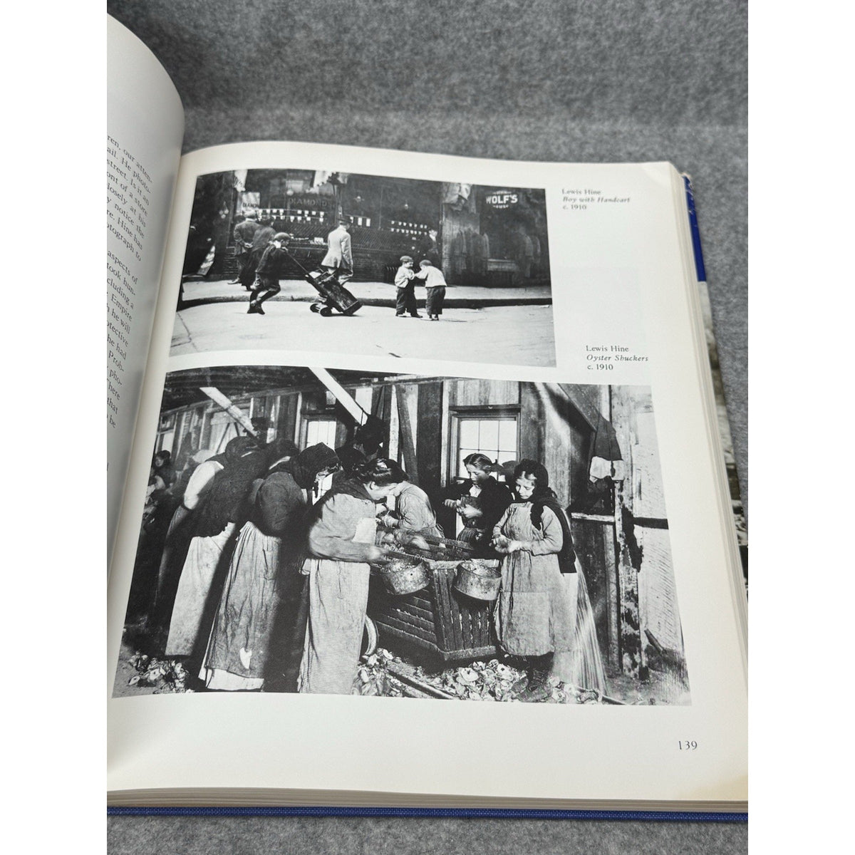 1979 The Story of American Photography Martin Sandler First Edition HC DJ