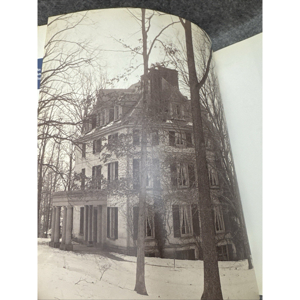 Henry Francis du Pont’s Winterthur Museum - Wendy A. Cooper SIGNED / ZOB