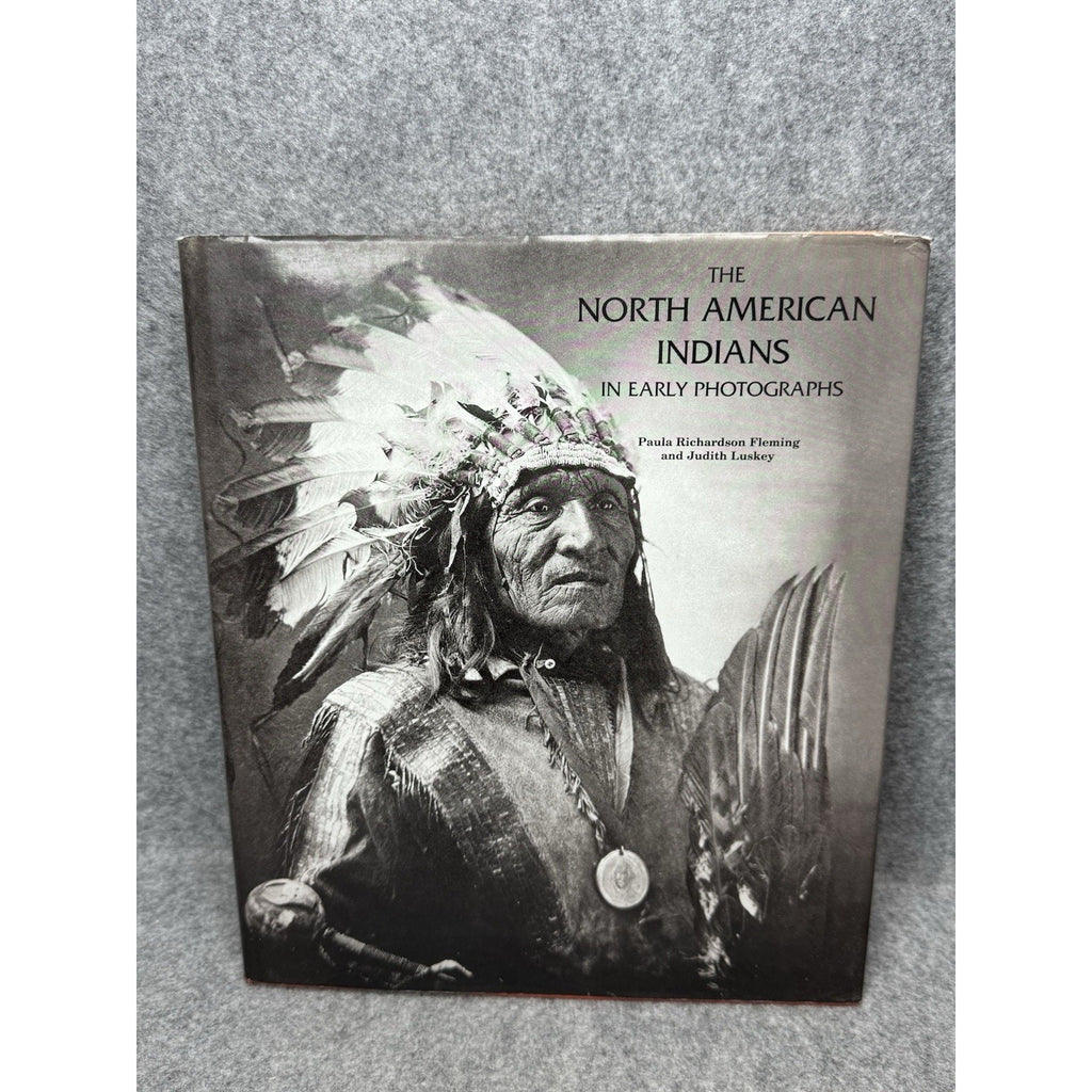 2000 North American Indians in Early Photographs Fleming Luskey Hardcover DJ