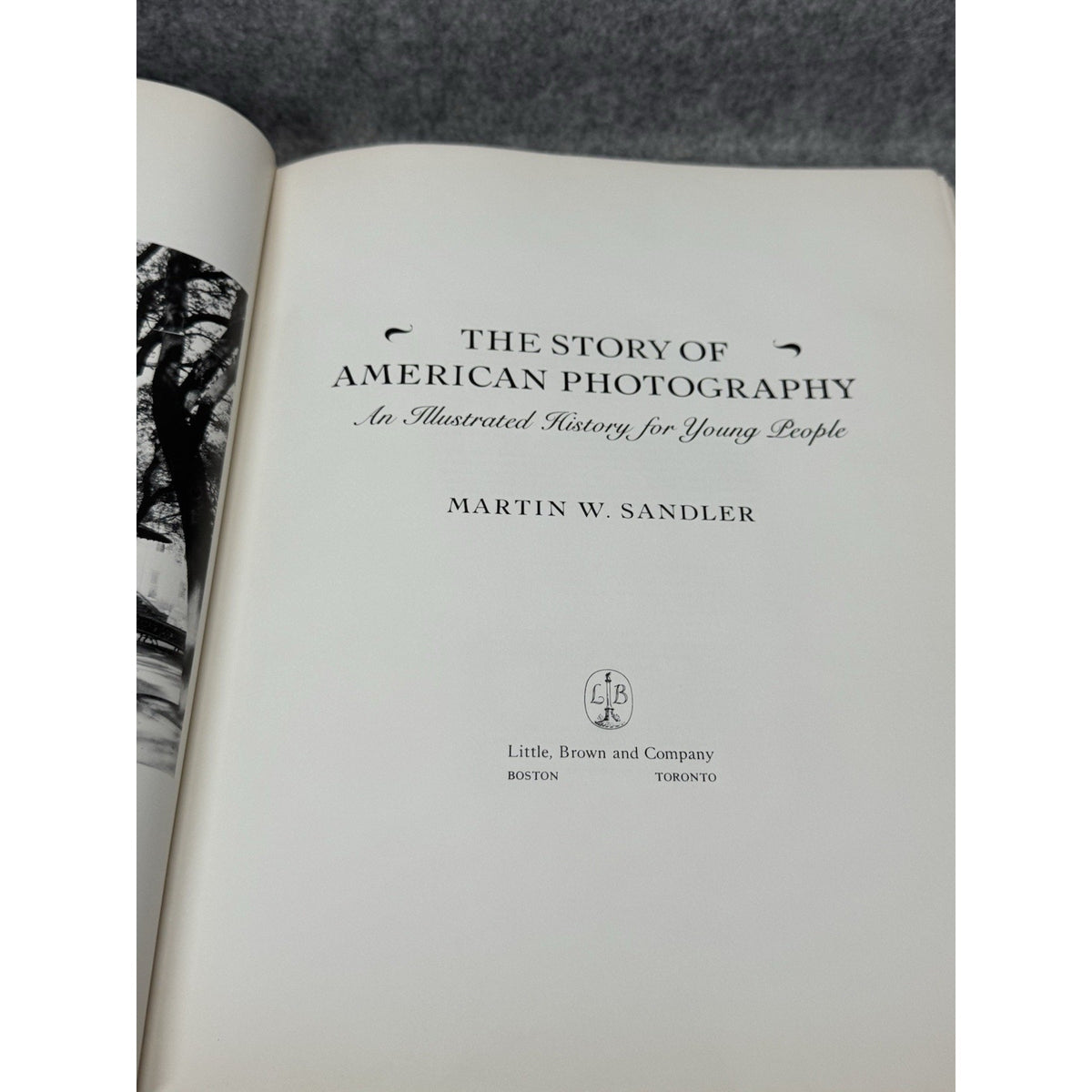 The Story of American Photography 1979 First Edition Martin W Sandler HC DJ