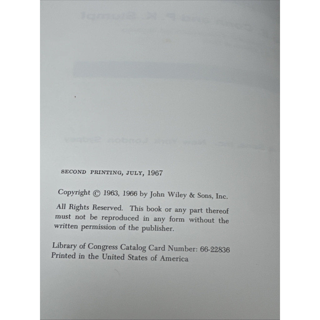 Outlines of Biochemistry 2nd Edition Conn & Stumpf 1967 HB 2nd Printing