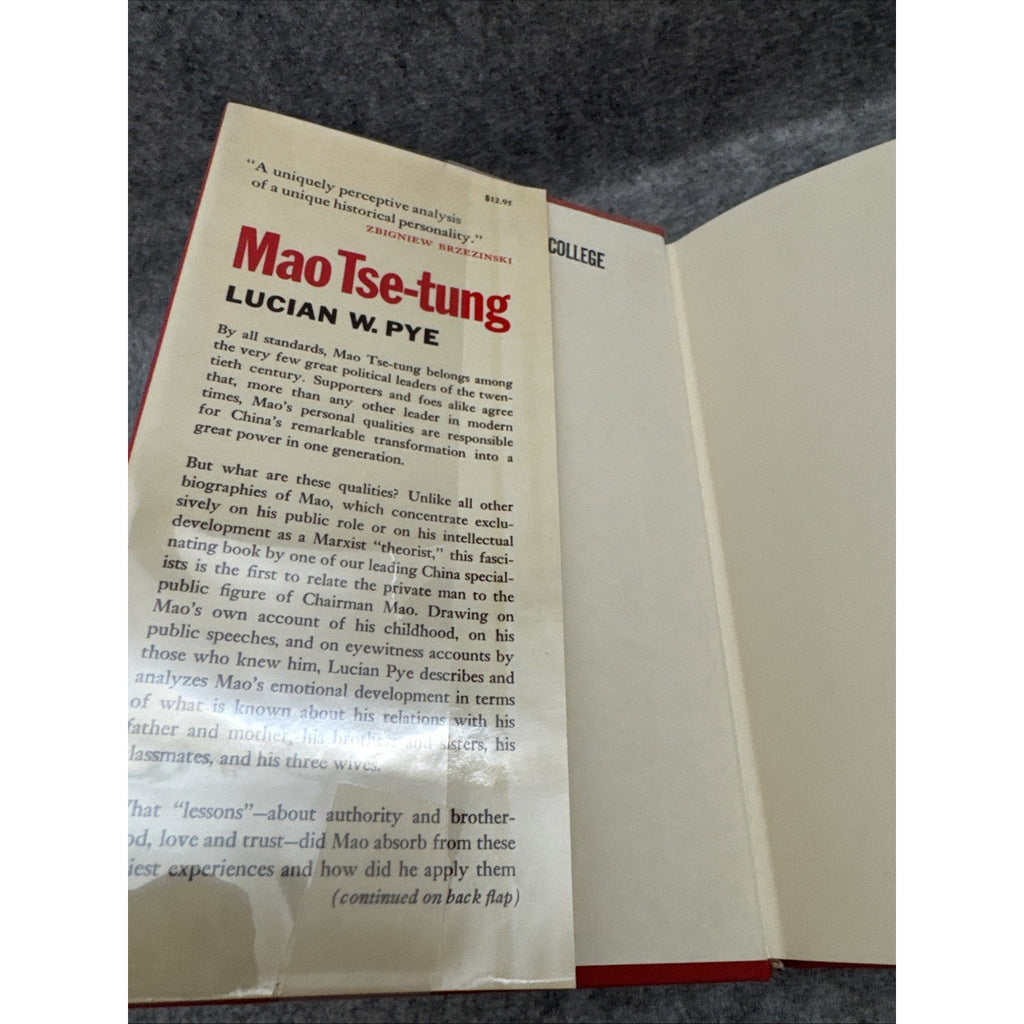 Mao Tse-Tung : The Man in the Leader Hardcover Lucian W. Pye