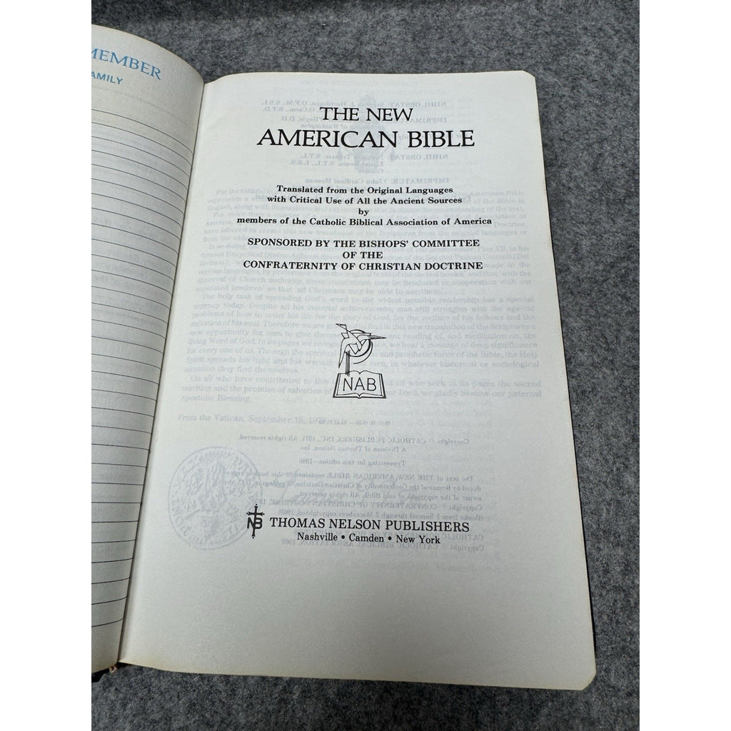 Vintage New American Bible Catholic Edition Family Study Bible Nelson 9053