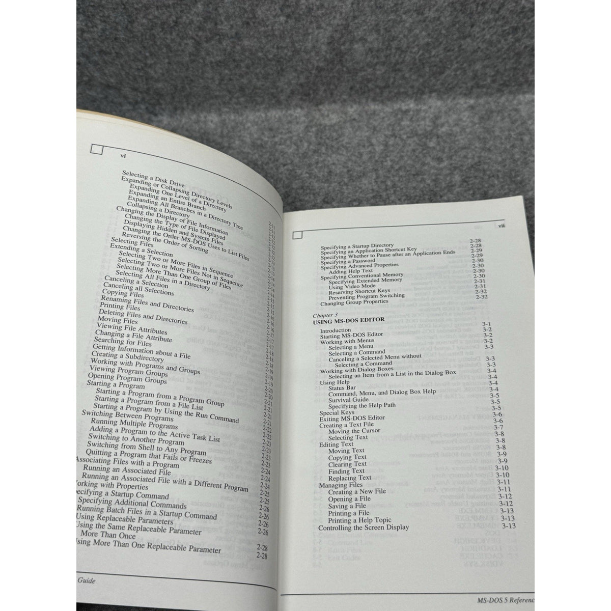 1992 Compaq MS-DOS Version 5 Reference Guide Vintage Computer Manual