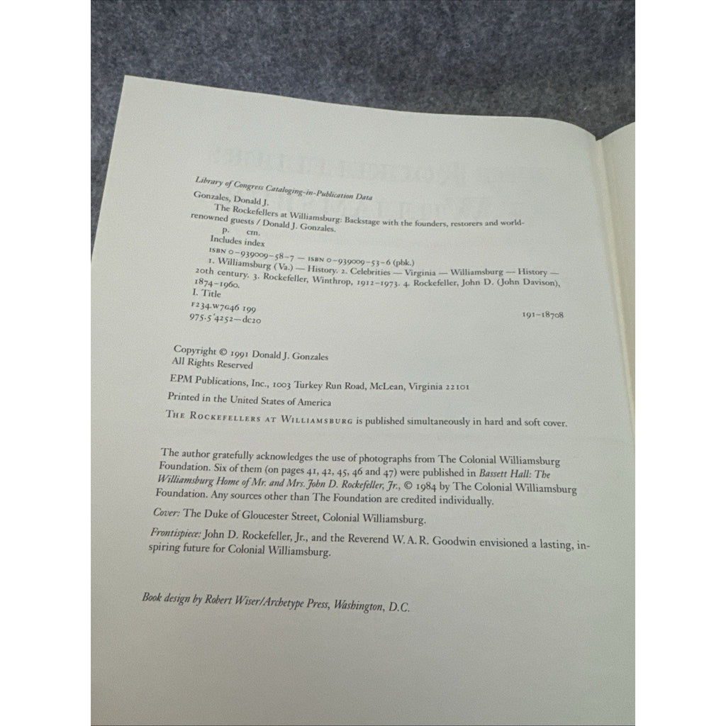 Rockefellers at Williamsburg : Backstage with the Founders, Restorers and...