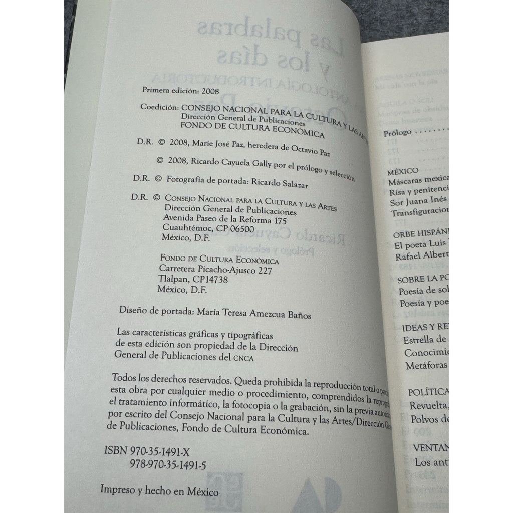 2008 Las Palabras y Los Dias Octavio Paz Spanish 1st Edition Anthology