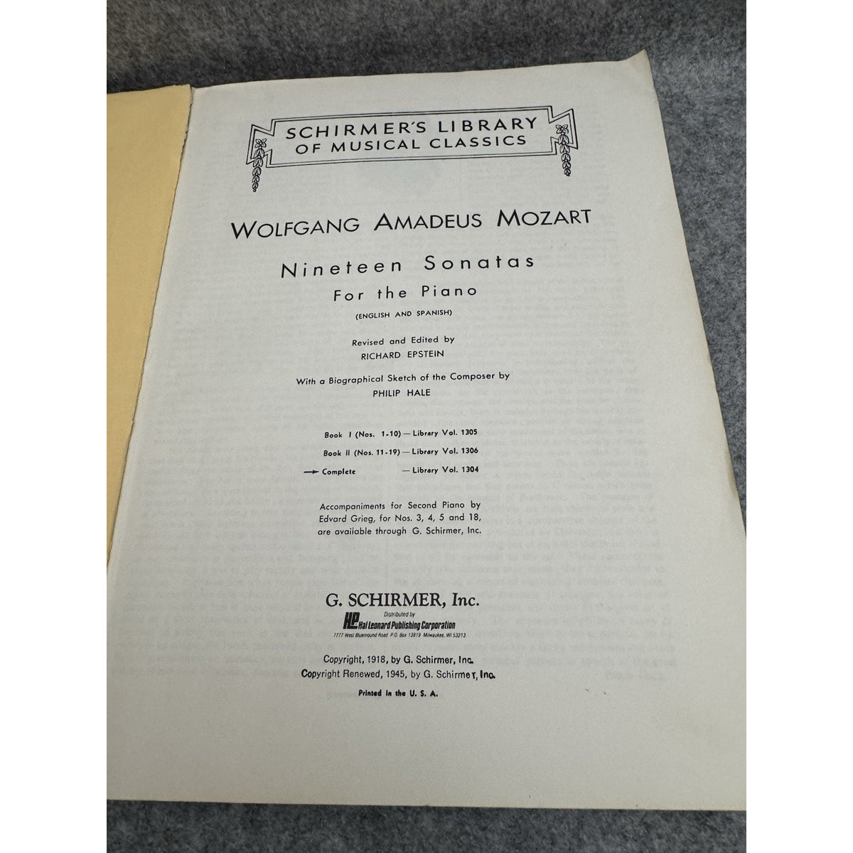 Mozart - 19 Sonatas Complete | Piano Solo Sheet Music | Schirmer’s Library...