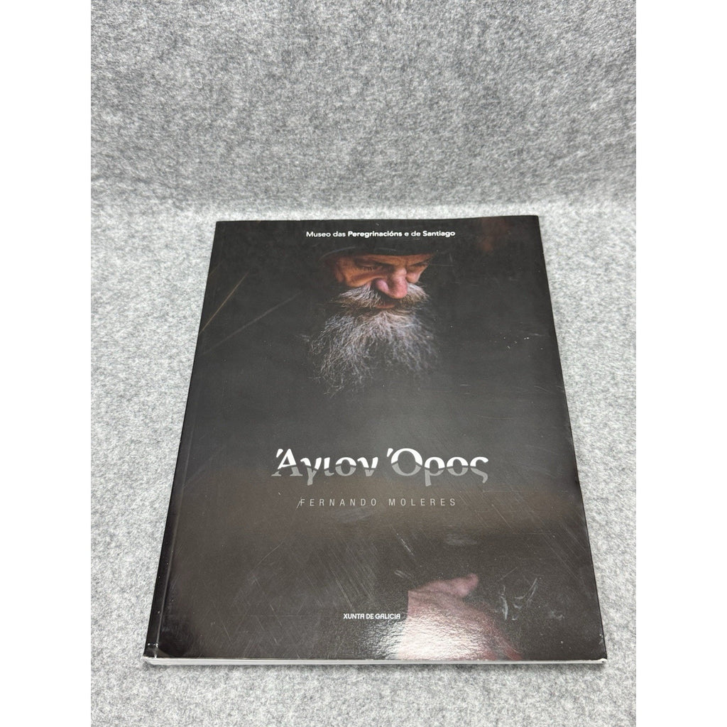 2017 Athos Fernando Moleres Photo Book Museo Peregrinacións Santiago SC