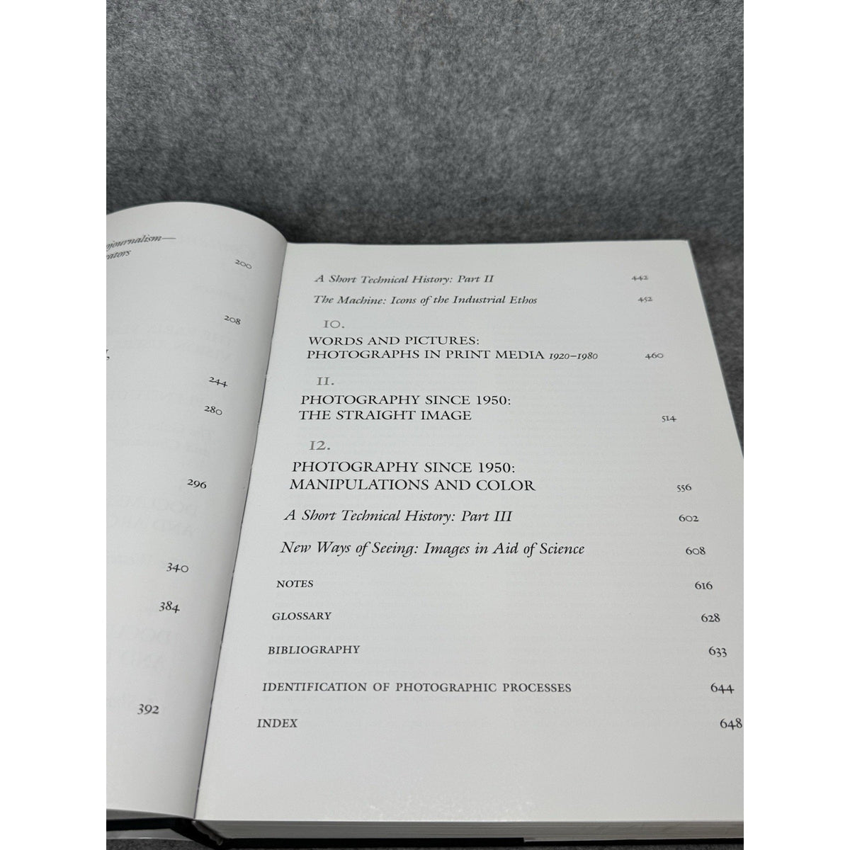 A World History of Photography Naomi Rosenblum 1984 Hardcover DJ Illustrated