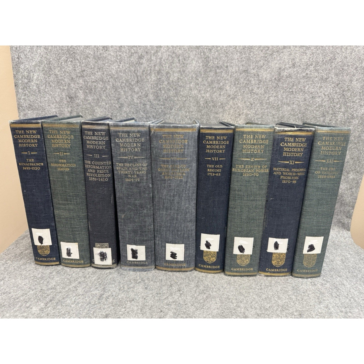 New Cambridge Modern History 9 Volume Hardcover Set Cambridge Press