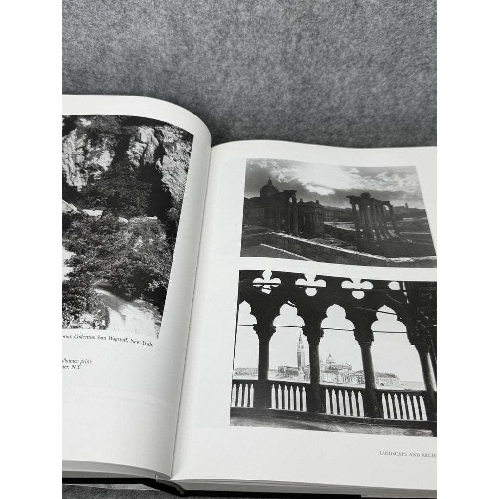 A World History of Photography Naomi Rosenblum 1984 Hardcover DJ Illustrated