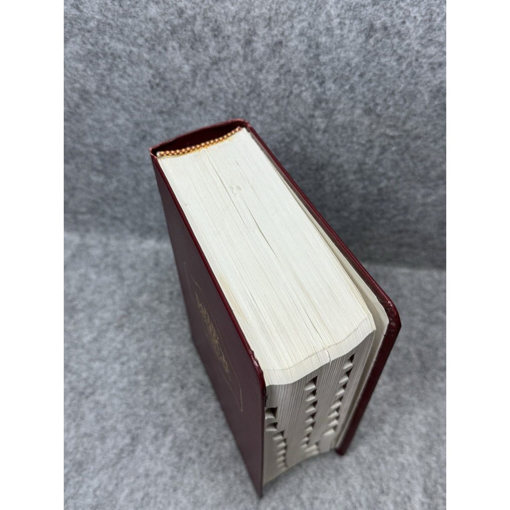 The Merck Manual Diagnosis Therapy 15th Edition 1987 First Printing Medical