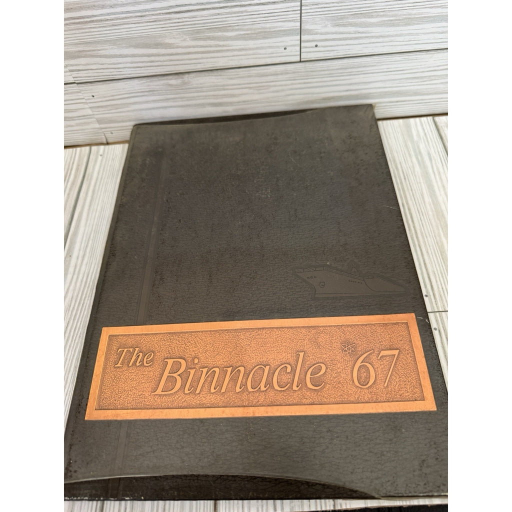 The Binnacle 1967 Apprentice School Newport News Shipbuilding Yearbook VA