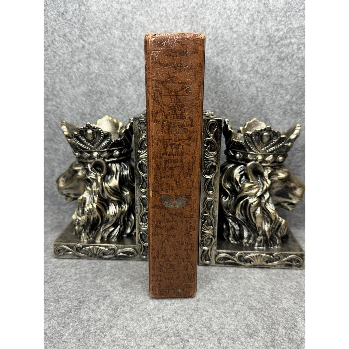 NIV Living Parallel Bible First Printing 1982 Zondervan Hardcover