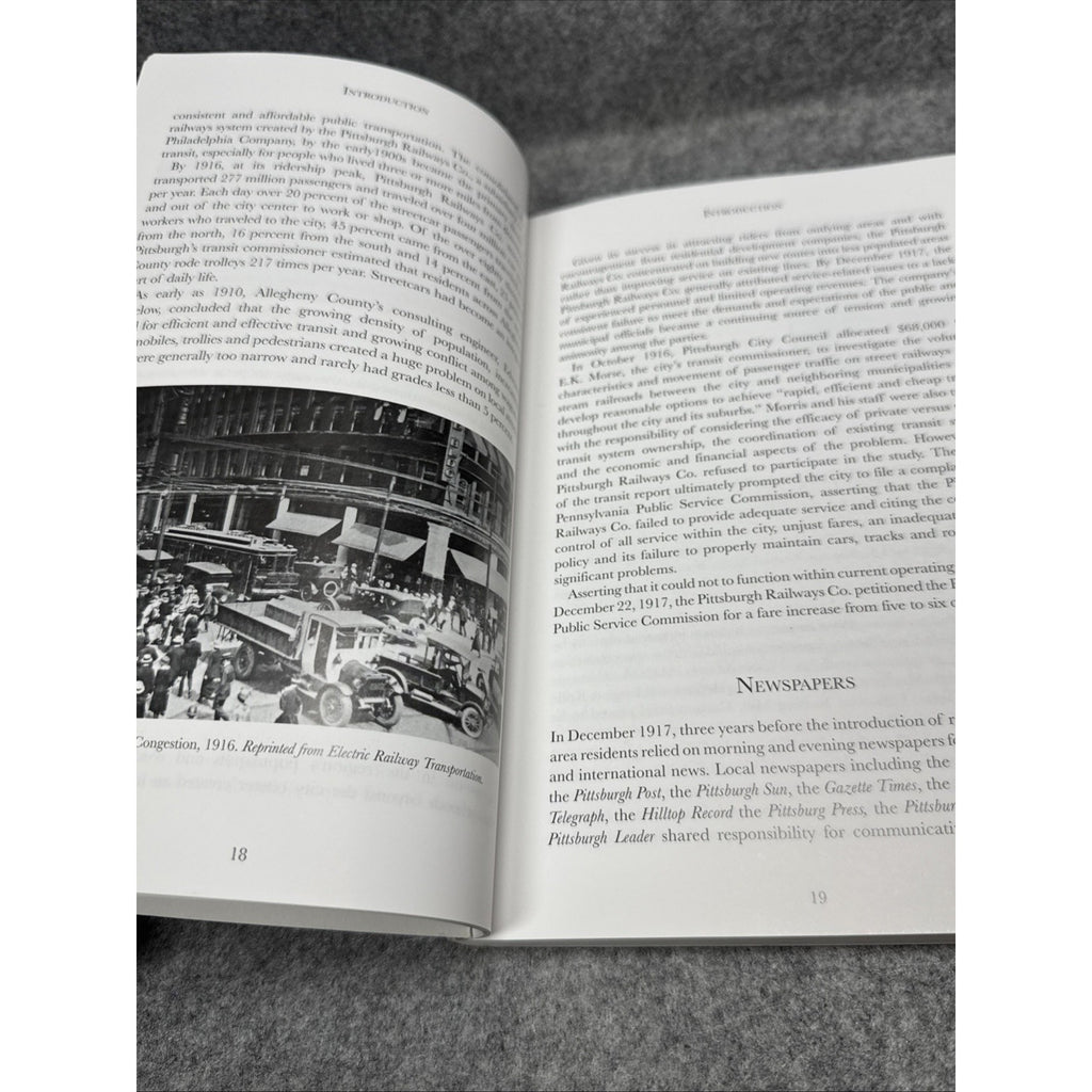 Mount Washington Transit Tunnel Disaster by Mary Jane Kuffner Hirt (2021, Trade
