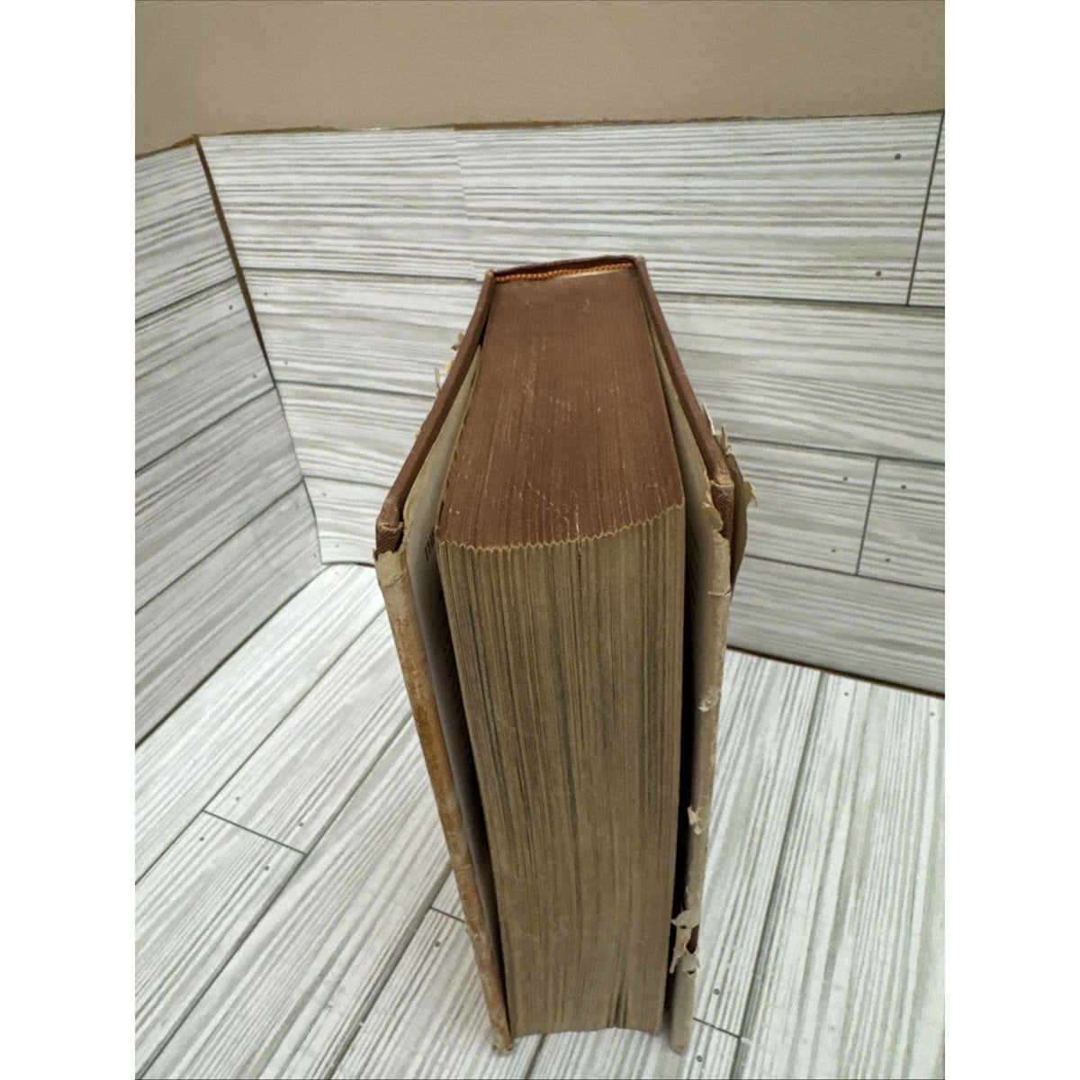 The Zondervan Pictorial Bible Dictionary Edited by Merrill Tenney 1963