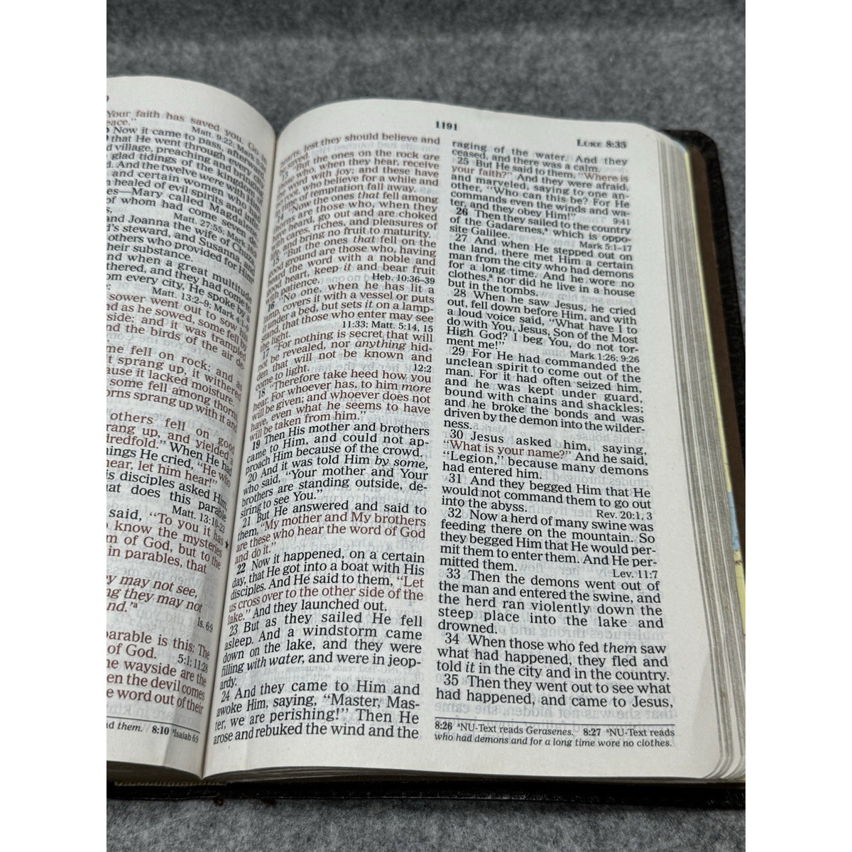 2006 NKJV Holy Bible Giant Print Red Letter Bonded Leather Thomas Nelson