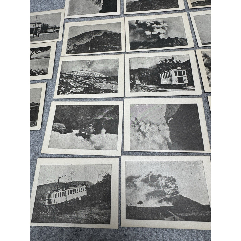 Vesuvius March 1944 Eruption 18 Vintage Souvenir Photos Italy Original Sleeve