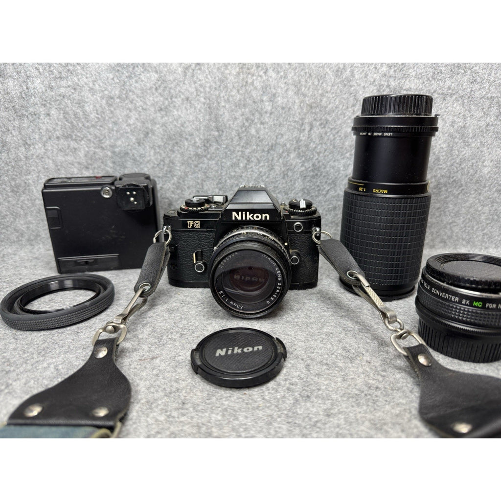 Nikon FG 35mm Camera Lot Series E 50mm 1.8 Quantaray 80-200 SB-15 Untested