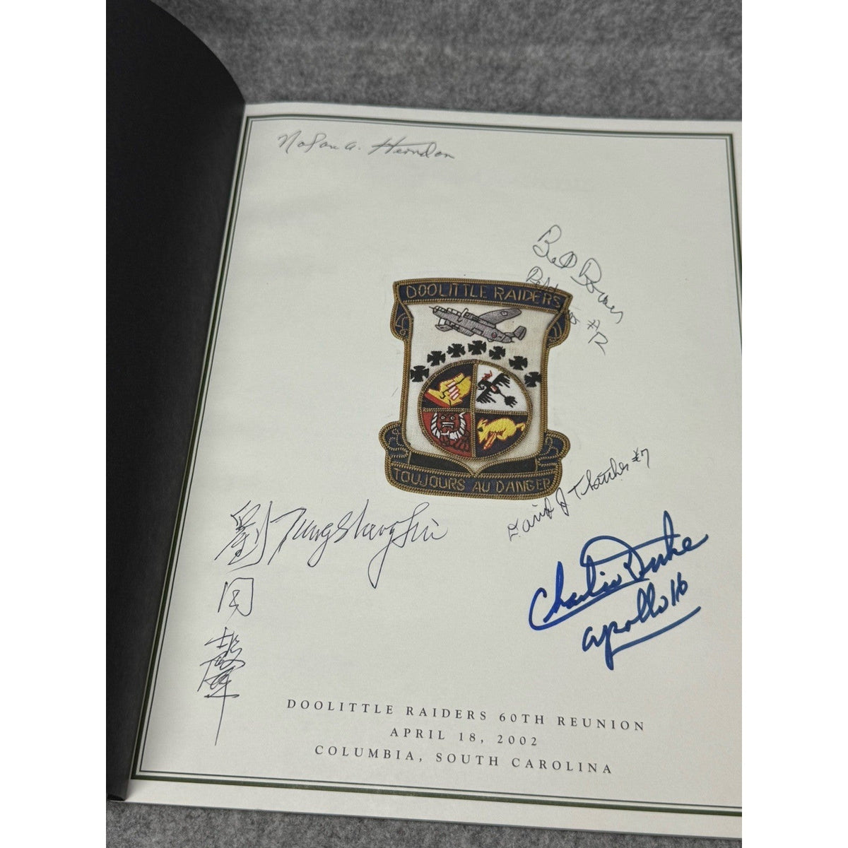 Doolittle Raiders 2002 60th Reunion Program Signed Charlie Duke Bower Thatcher