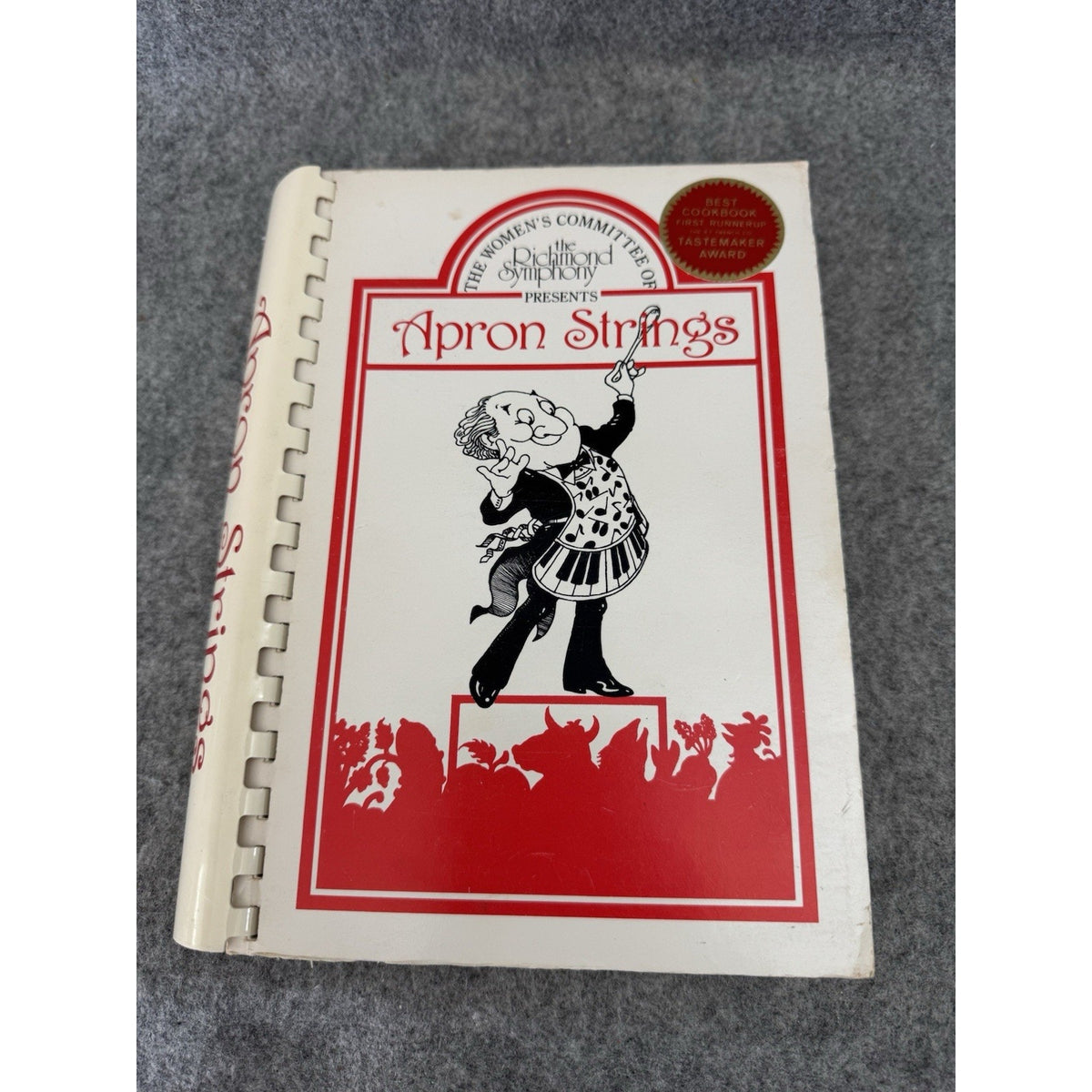 Apron Strings Richmond Symphony Cookbook 1983 Virginia Comb Bound