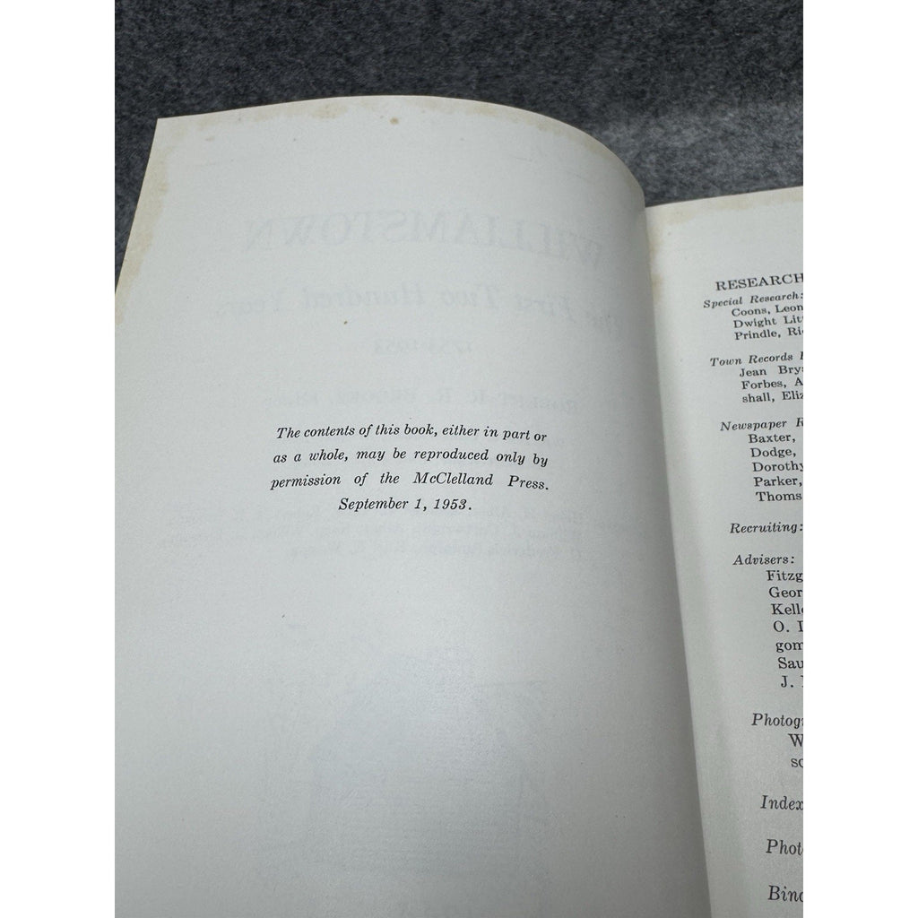 1953 Williamstown Massachusetts First Two Hundred Years Local History Photos