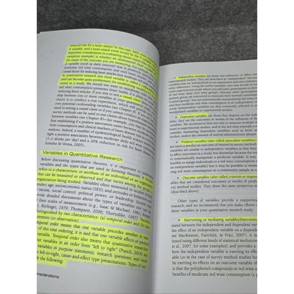 Research Design : Qualitative, Quantitative, and Mixed Methods Approaches by...