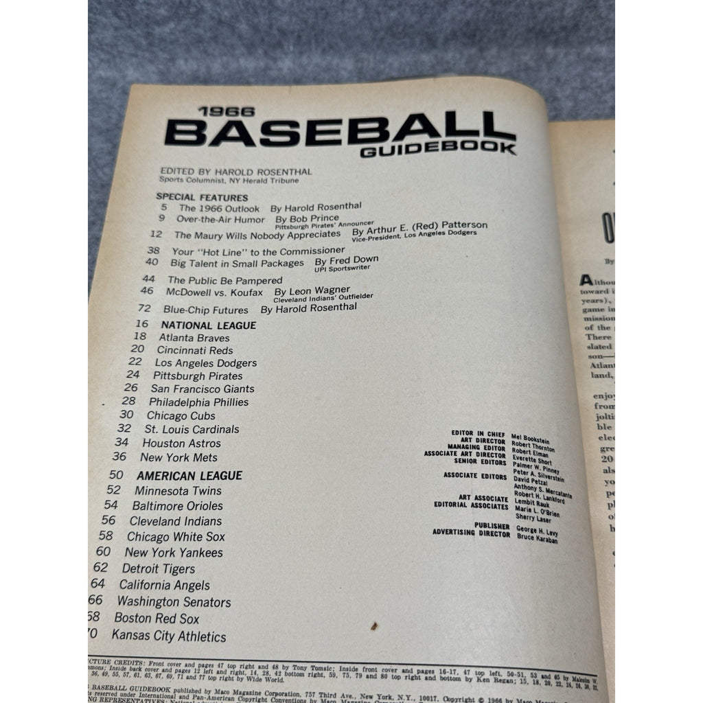 1966 Maco Baseball Guidebook Sam McDowell Cleveland Indians Sandy Koufax