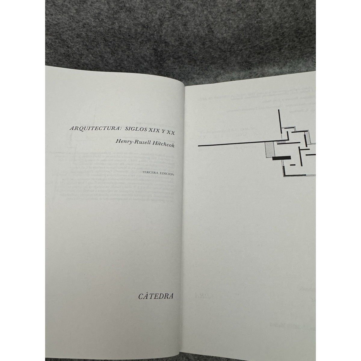 Arquitectura de los Siglos XIX y XX Henry-Russell Hitchcock 1989 PB Spanish