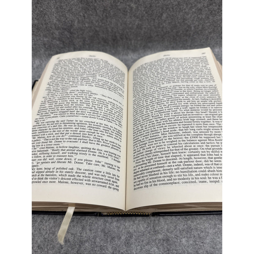 CHARLOTTE AND EMILY BRONTE-THE COMPLETE NOVELS (1994)